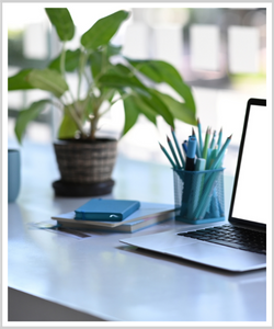 A green desktop is a clean desk